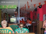Regarder l'album Juni 2006